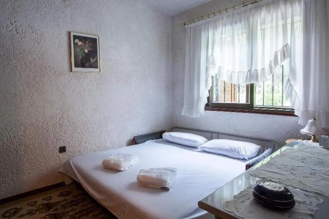 Beachfront Villa 100M From Sea For Up To 10 Guests Siviri 0*,